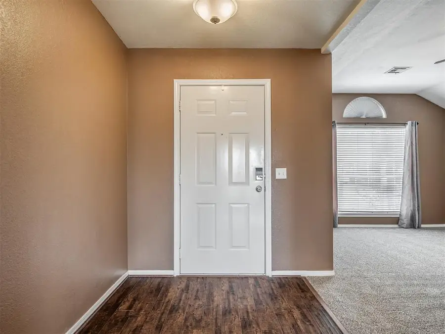 708 Peppertree Court, Norman, OK 73071 - #3