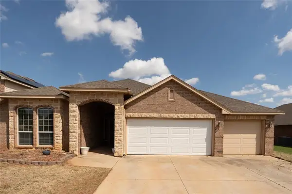 11125 SW 41st Place, Mustang, OK 73064