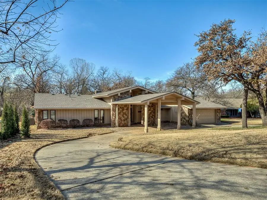 1909 N Mistletoe Lane, Edmond, OK 73034 - #2