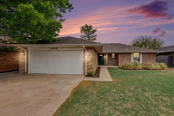 1409 Wilcox Lane, Yukon, OK 73099