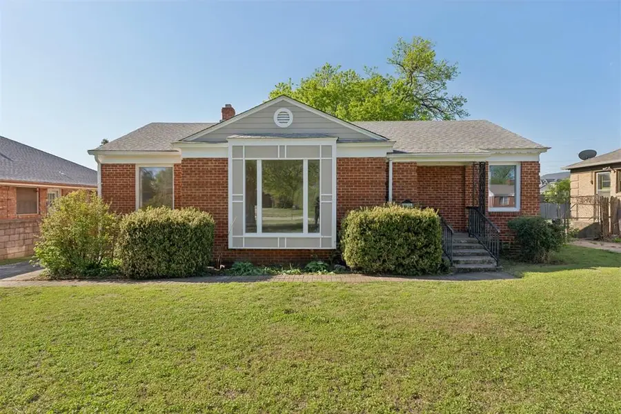 1102 Fenwick Place, Nichols Hills, OK 73116 - #3