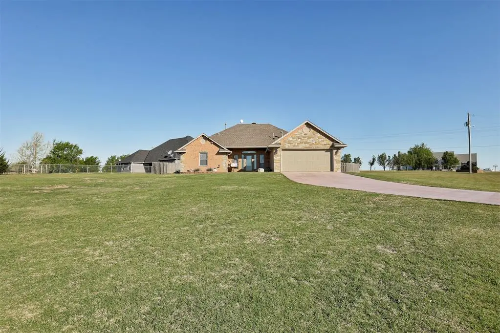 9515 Lake Drive, Piedmont, OK 73078 - #1