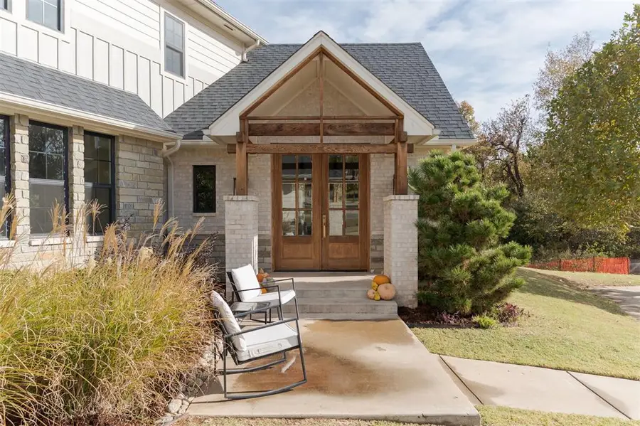 725 E Clegern Place Court, Edmond, OK 73034 - #3