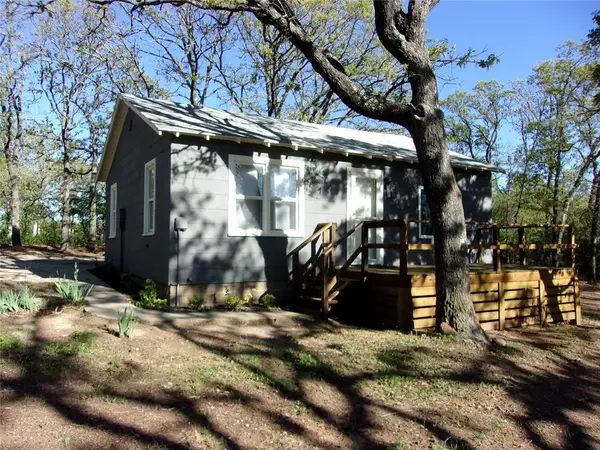 44021 Fairview Road, Maud, OK 74854