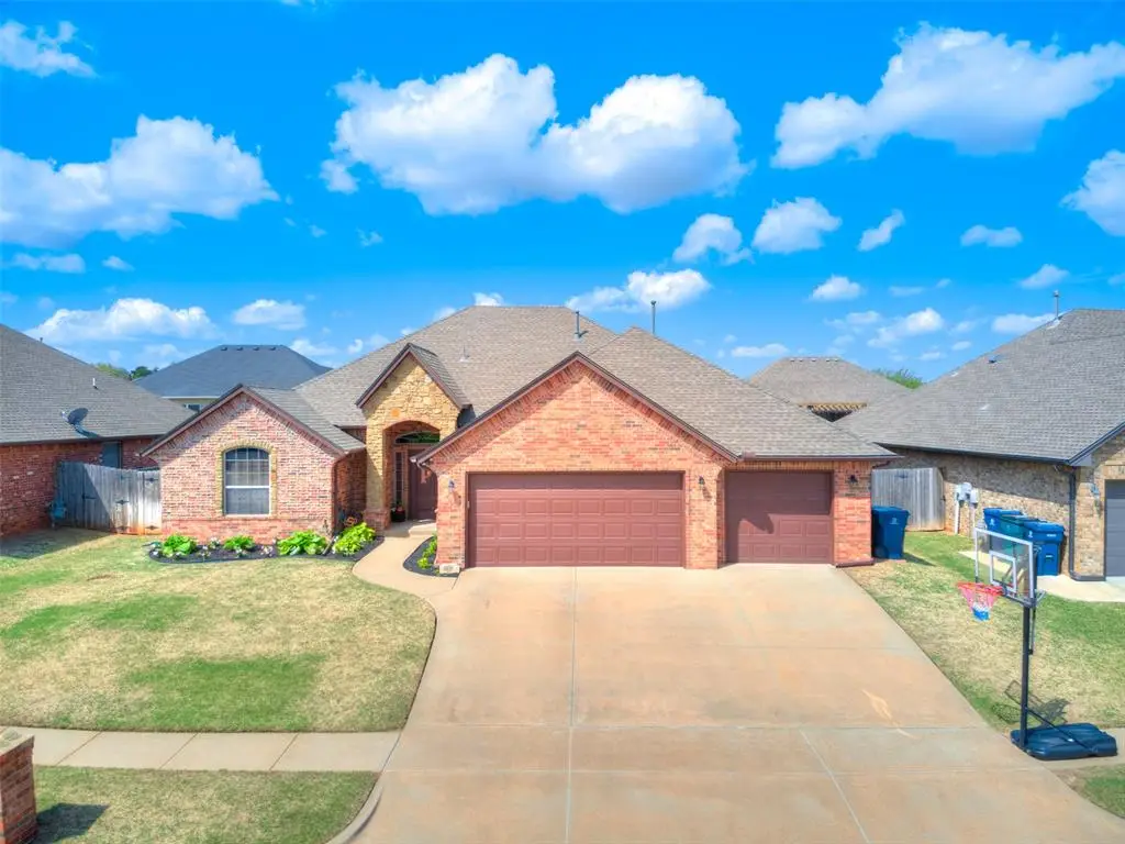 8909 Sue Anthony Lane, Yukon, OK 73099 - #1