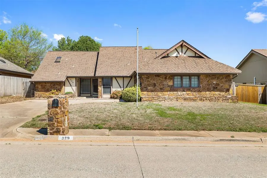 329 E Parkland Drive, Yukon, OK 73099 - #3