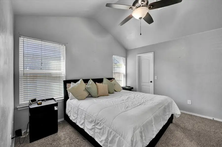 8601 SW 45th Terrace, Oklahoma City, OK 73179 - #2