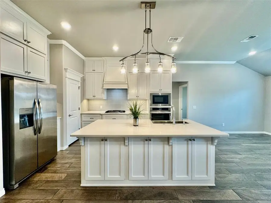 1620 NE 33rd Terrace, Moore, OK 73160 - #3