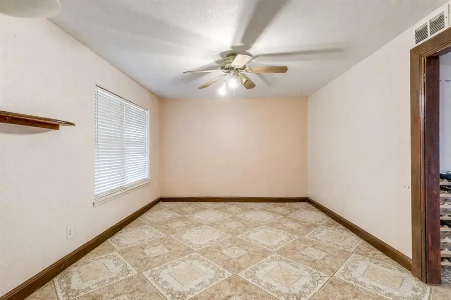 5304 SE 12th Street, Oklahoma City, OK 73115 - #3