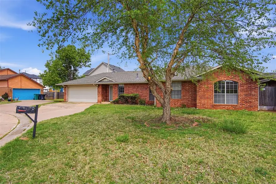 2565 Lynn Lane, Oklahoma City, OK 73120 - #2