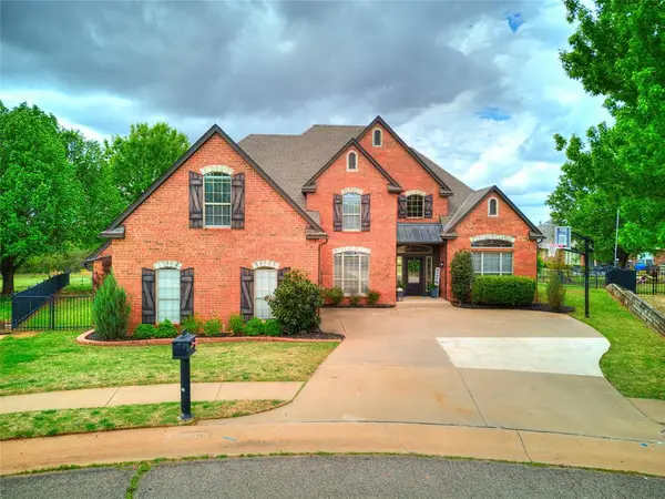 3805 Highridge, Edmond, OK 73003