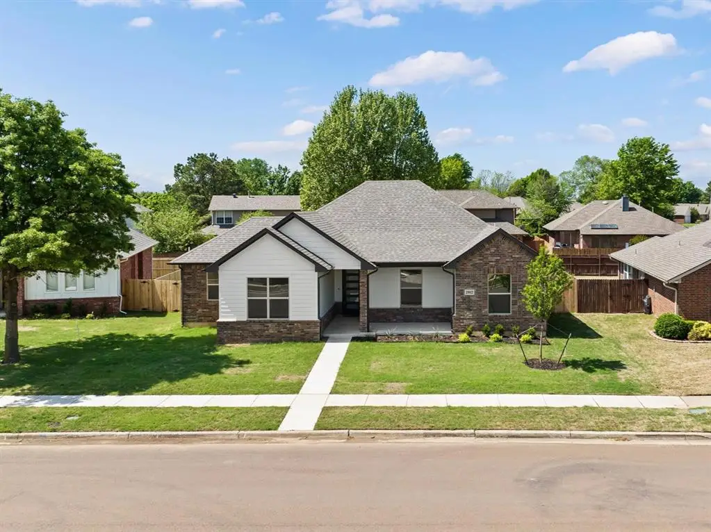 2812 Astor Drive, Norman, OK 73072 - #1
