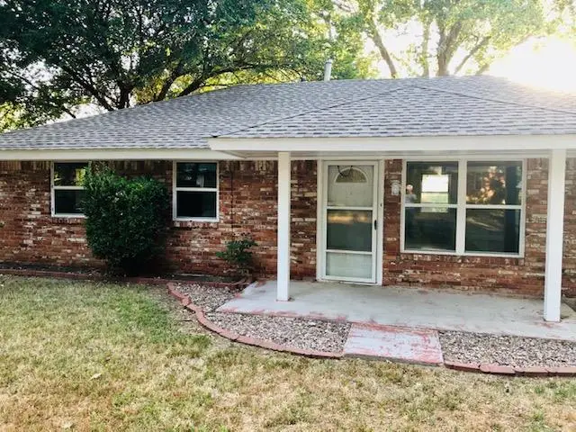 905 Sandy Lane, Choctaw, OK 73020 - #2