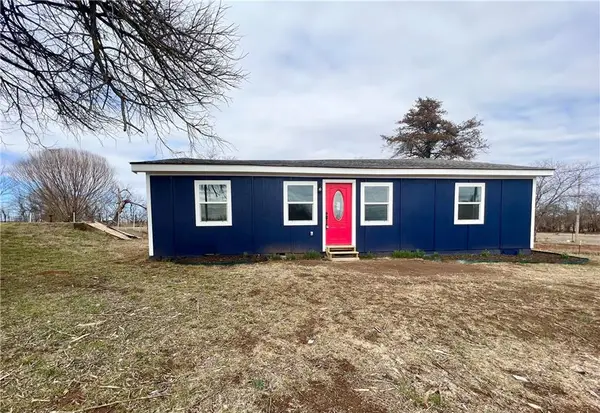 40800 Garretts Lake Road, Shawnee, OK 74804