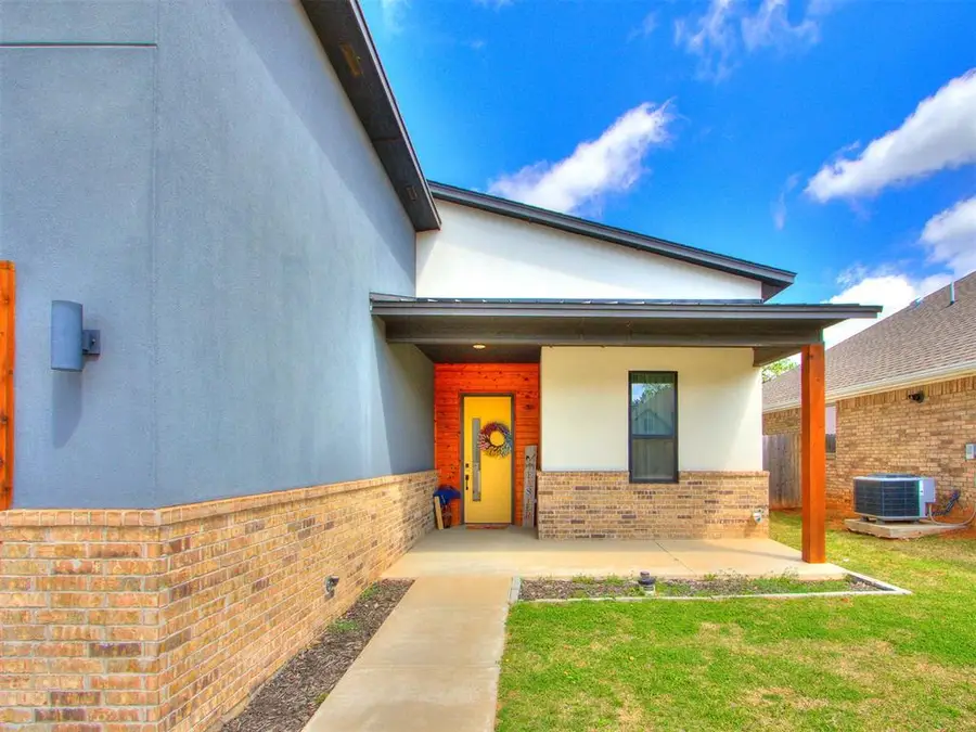 741 E Barajas Terrace, Mustang, OK 73064 - #2