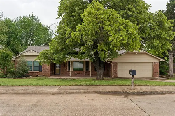 912 E 10th Street, Edmond, OK 73034