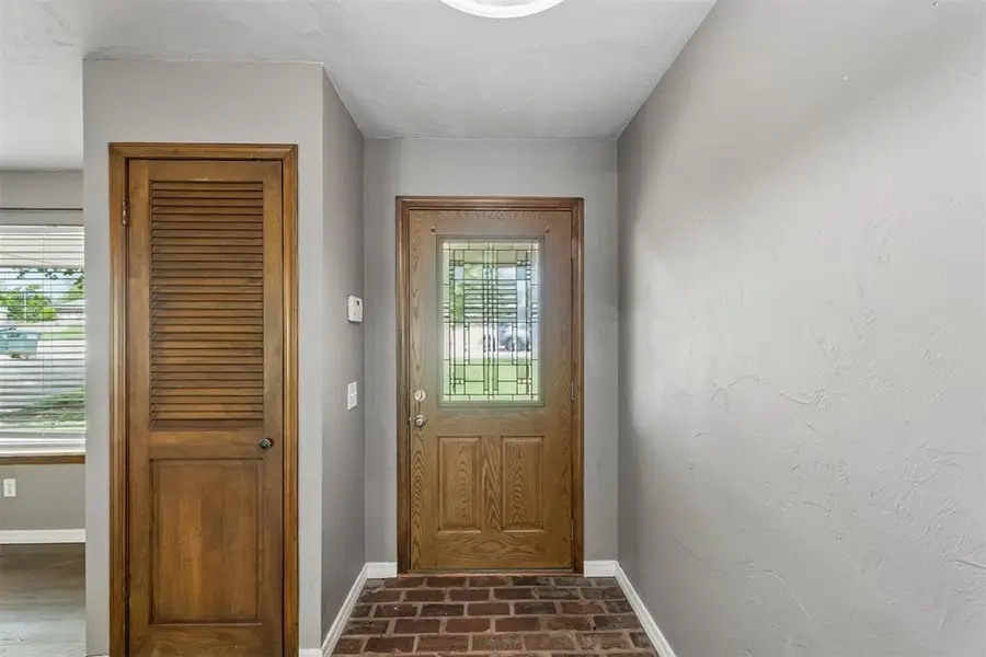 912 E 10th Street, Edmond, OK 73034 - #3