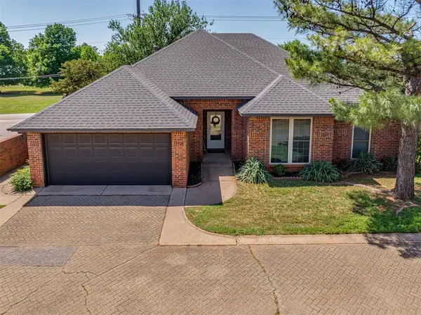 1421 N Canyon Way, Guthrie, OK 73044