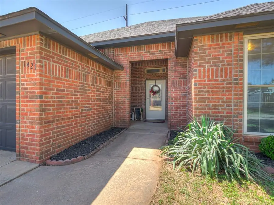 1421 N Canyon Way, Guthrie, OK 73044 - #3