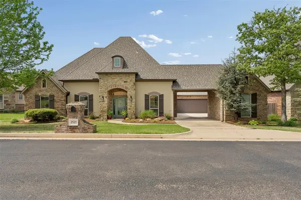 2521 Scarlet Oak Court, Choctaw, OK 73020