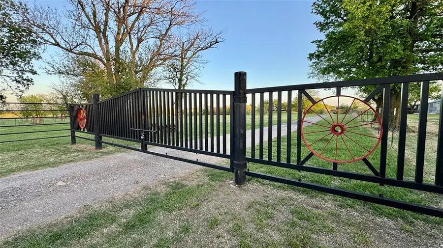 000 SW 44th Street, El Reno, OK 73036 - #2