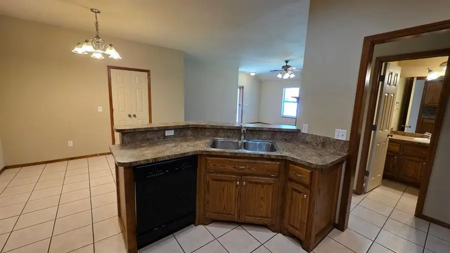 913 SW 37th Street #915, Moore, OK 73160 - #3