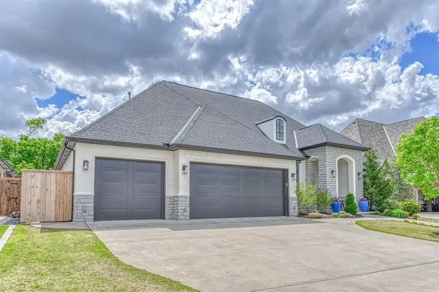 4604 Las Colinas Lane, Norman, OK 73072 - #2