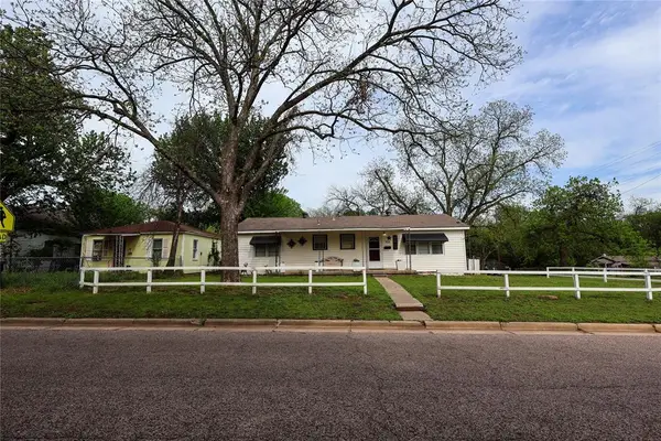 303 N Pesotum Avenue, Shawnee, OK 74801