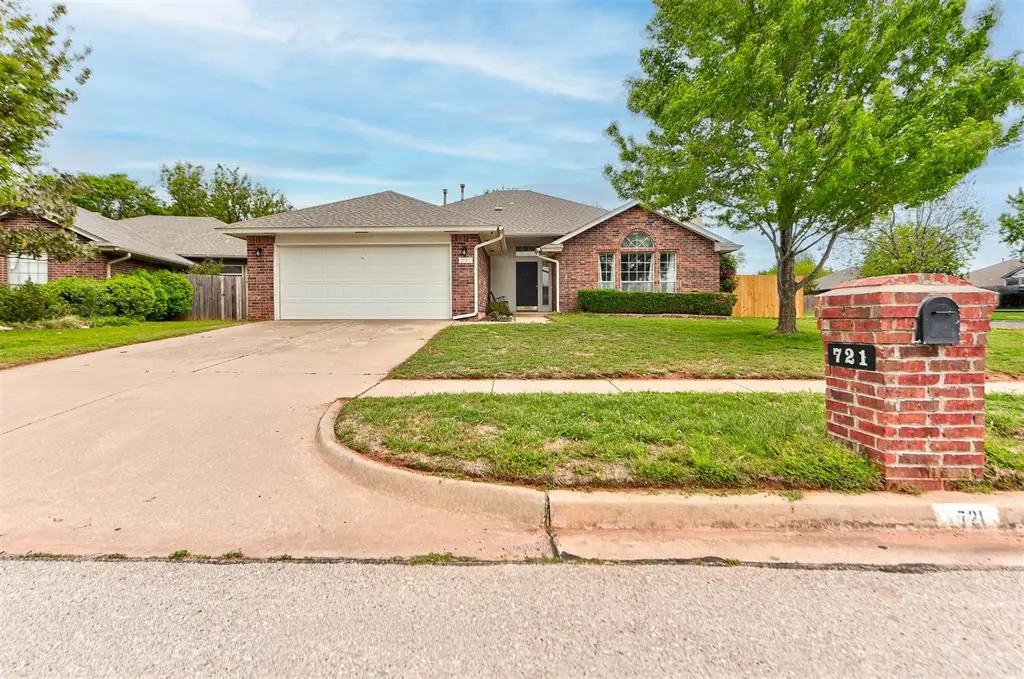 721 Gyrfalcon Drive, Norman, OK 73072 - #1
