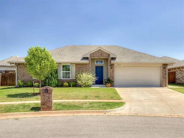 19816 Barrister Circle, Edmond, OK 73012
