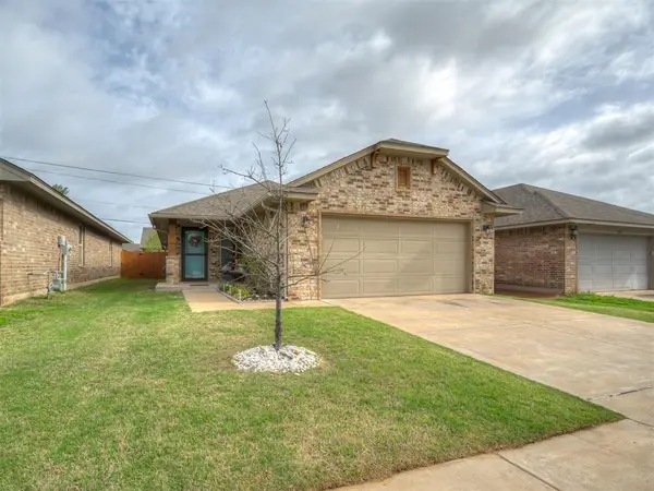 11525 SW 8th Circle, Yukon, OK 73099