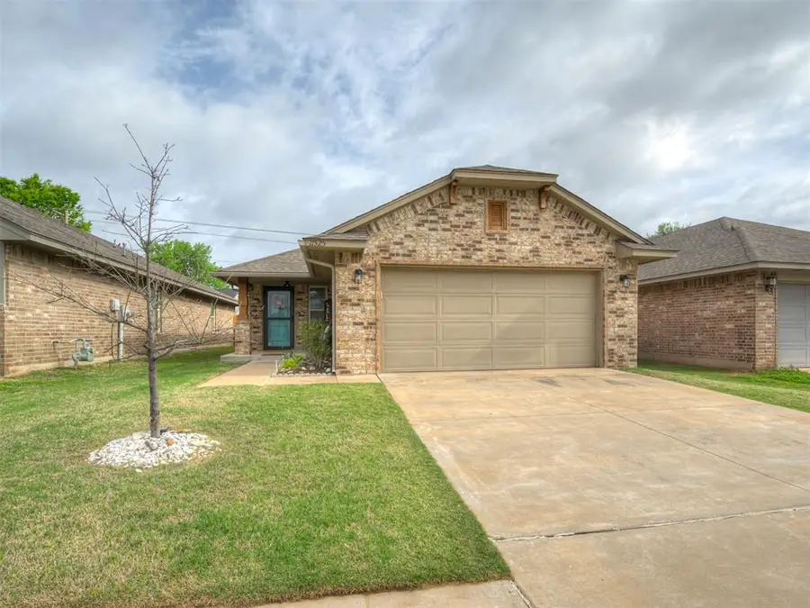 11525 SW 8th Circle, Yukon, OK 73099 - #3