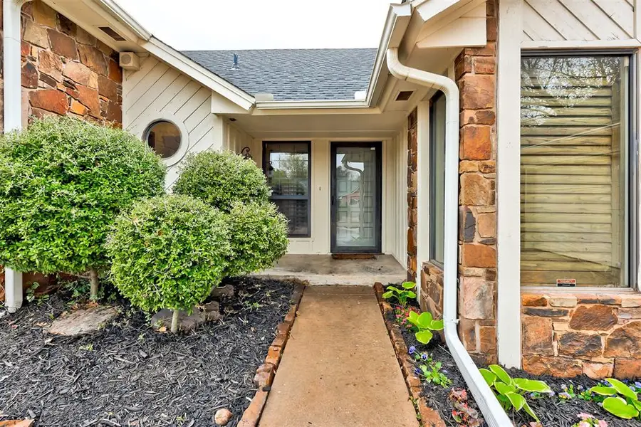 3109 Eagle Crest Road, Edmond, OK 73013 - #3