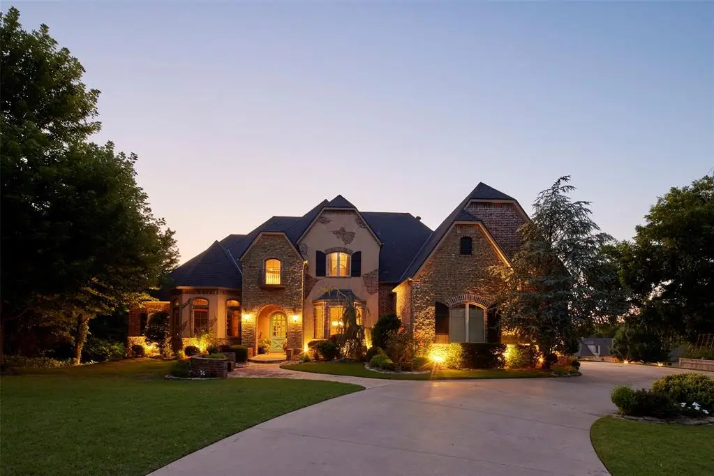 3325 Winding Creek Circle, Edmond, OK 73034 - #1