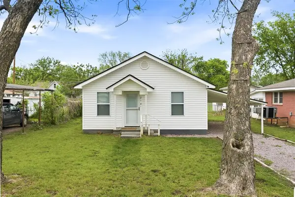 214 S Locust Street, Pauls Valley, OK 73075