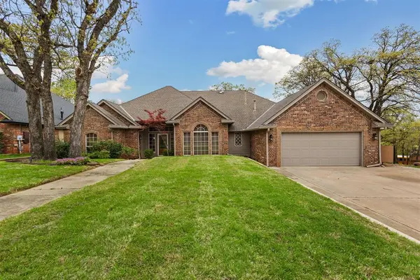 2405 Powderhorn, Edmond, OK 73034