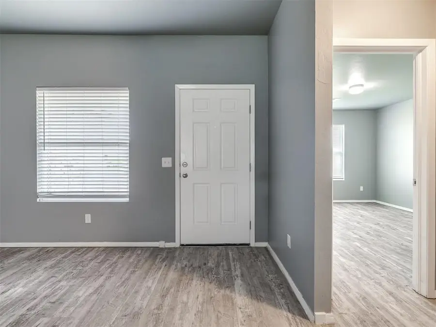 7617 Leichter Avenue, Oklahoma City, OK 73132 - #3