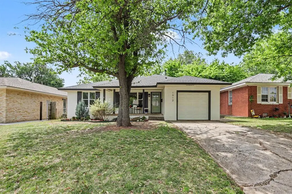 1912 Brighton Avenue, The Village, OK 73120 - #1