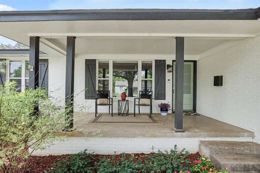 1912 Brighton Avenue, The Village, OK 73120 - #3