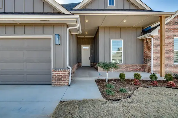 11624 NW 102nd Street, Yukon, OK 73099