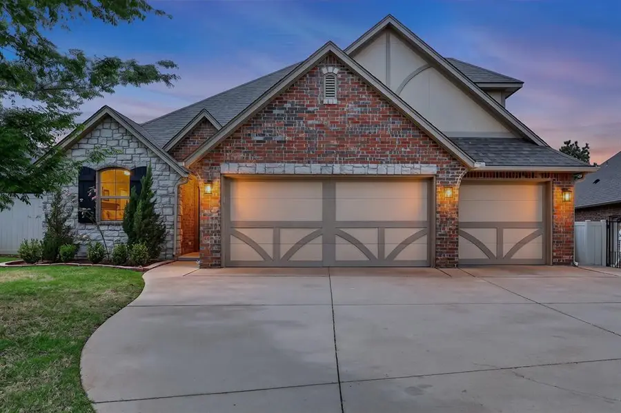 17701 Griffin Gate Drive, Edmond, OK 73012 - #2