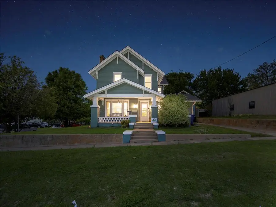 302 E Cherokee Street, Wynnewood, OK 73098 - #2