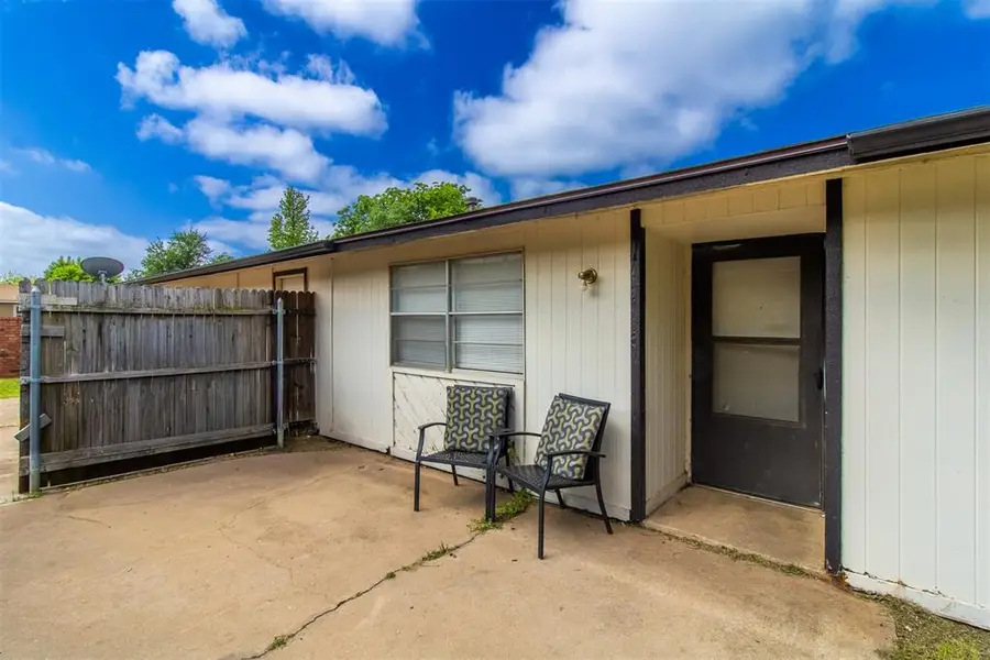 2141 SW 48th Street, Oklahoma City, OK 73119 - #2