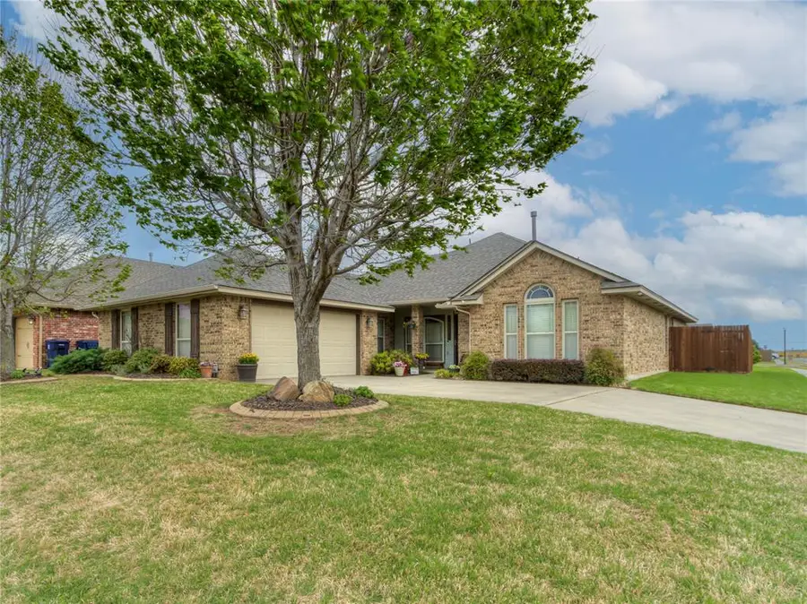 10901 SW 31st Street, Yukon, OK 73099 - #2