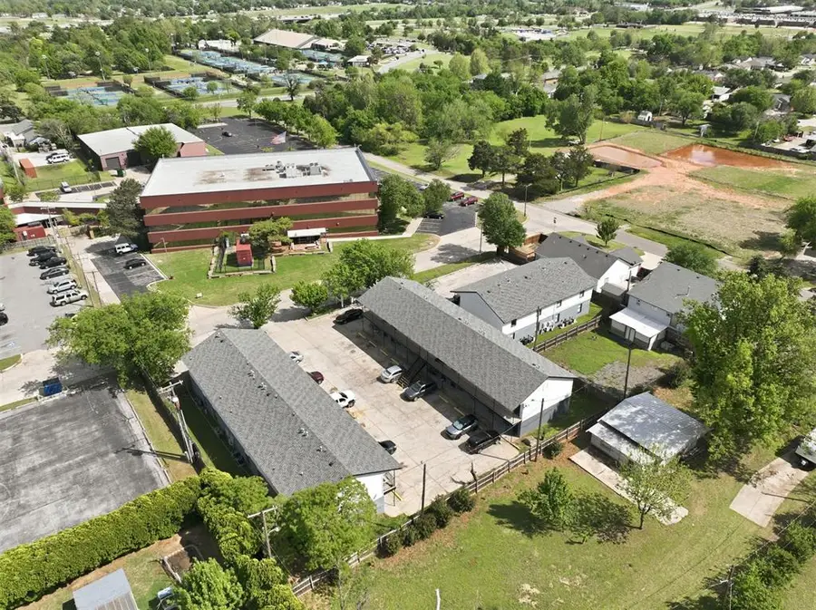 3509 N Nesbitt Avenue, Oklahoma City, OK 73112 - #2