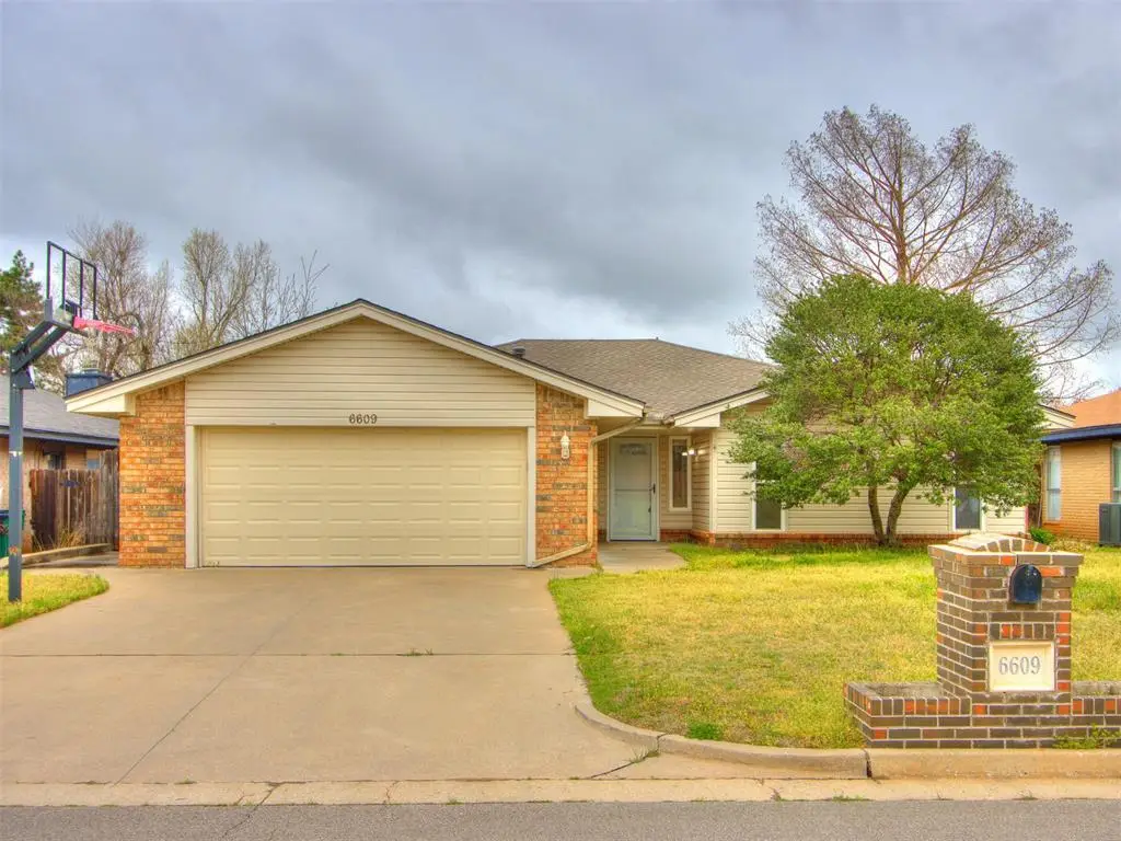 6609 Laurel Road, Oklahoma City, OK 73162 - #1