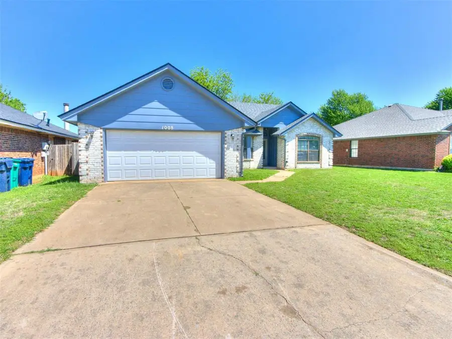 1008 Sennybridge Drive, Yukon, OK 73099 - #3