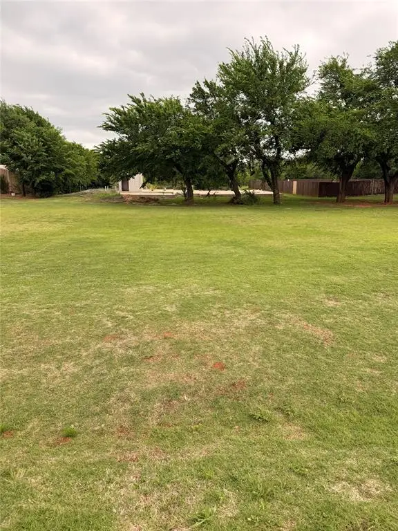 929 County Street 2932, Tuttle, OK 73089 - #1