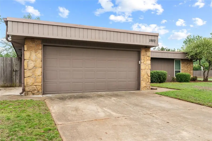1902 Morren Drive, Norman, OK 73071 - #2