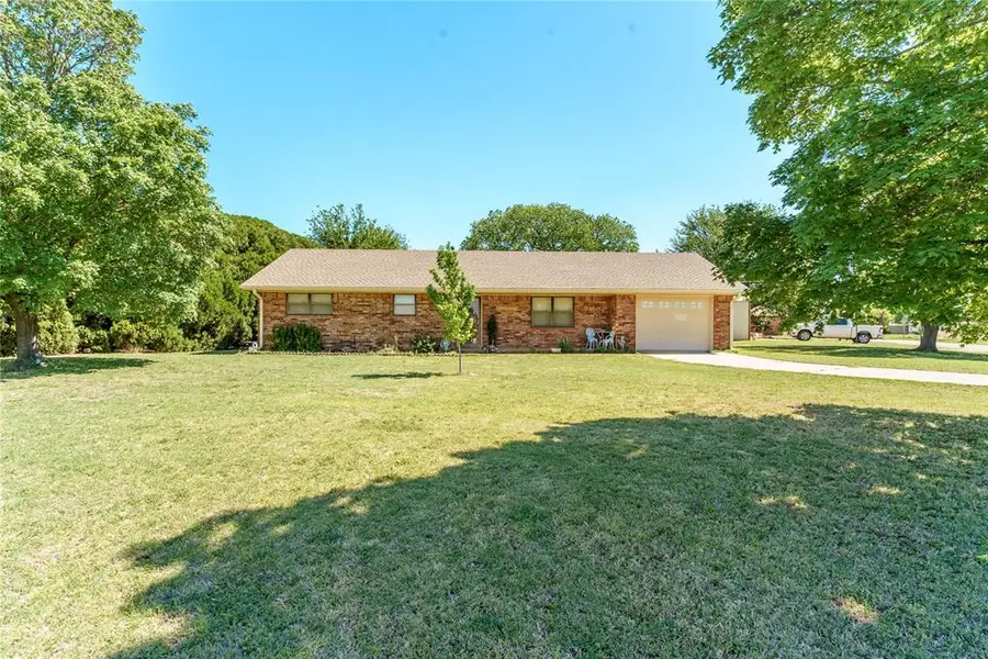 204 N Main, Butler, OK 73625 - #2